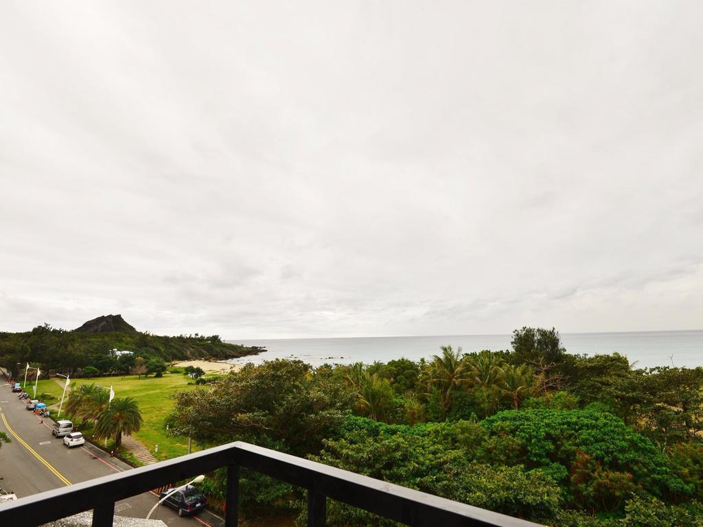 Tranquil Sea Vacation Hotel Kenting Buitenkant foto