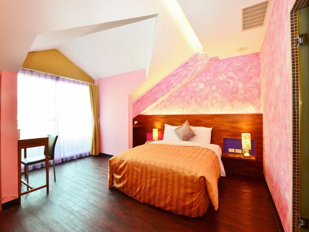 Tranquil Sea Vacation Hotel Kenting Buitenkant foto