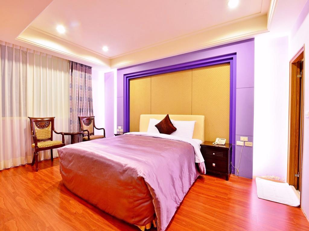 Tranquil Sea Vacation Hotel Kenting Buitenkant foto